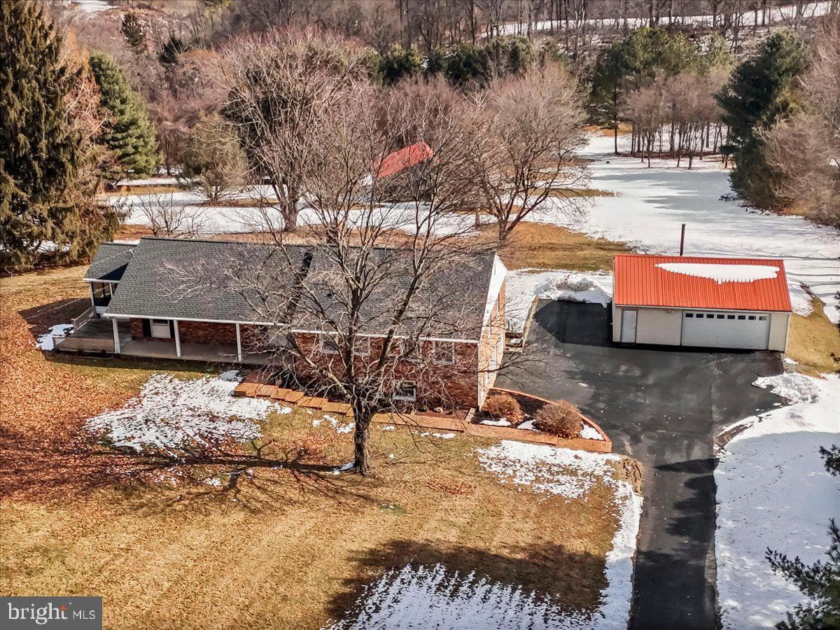 205 Northbank Road photo 4