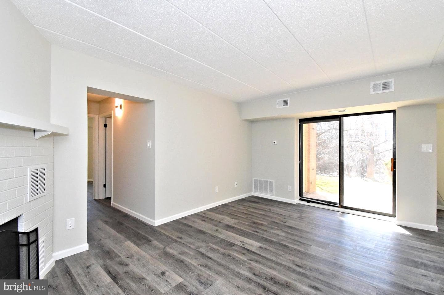 613 Washington Place #13 photo 26