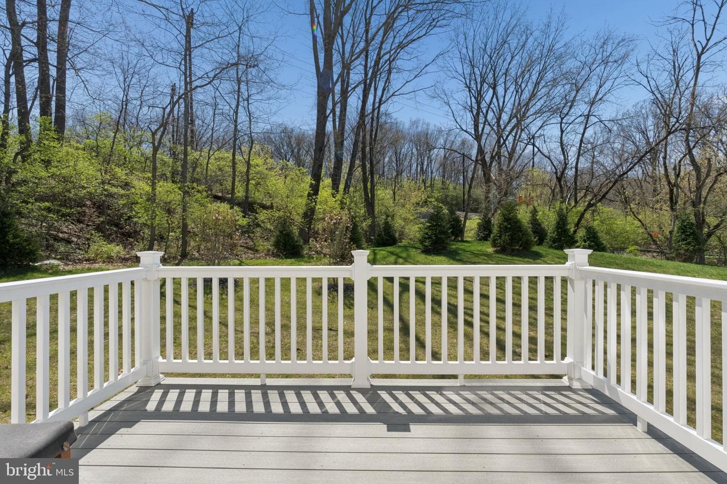 135 Four Leaf Drive photo 9