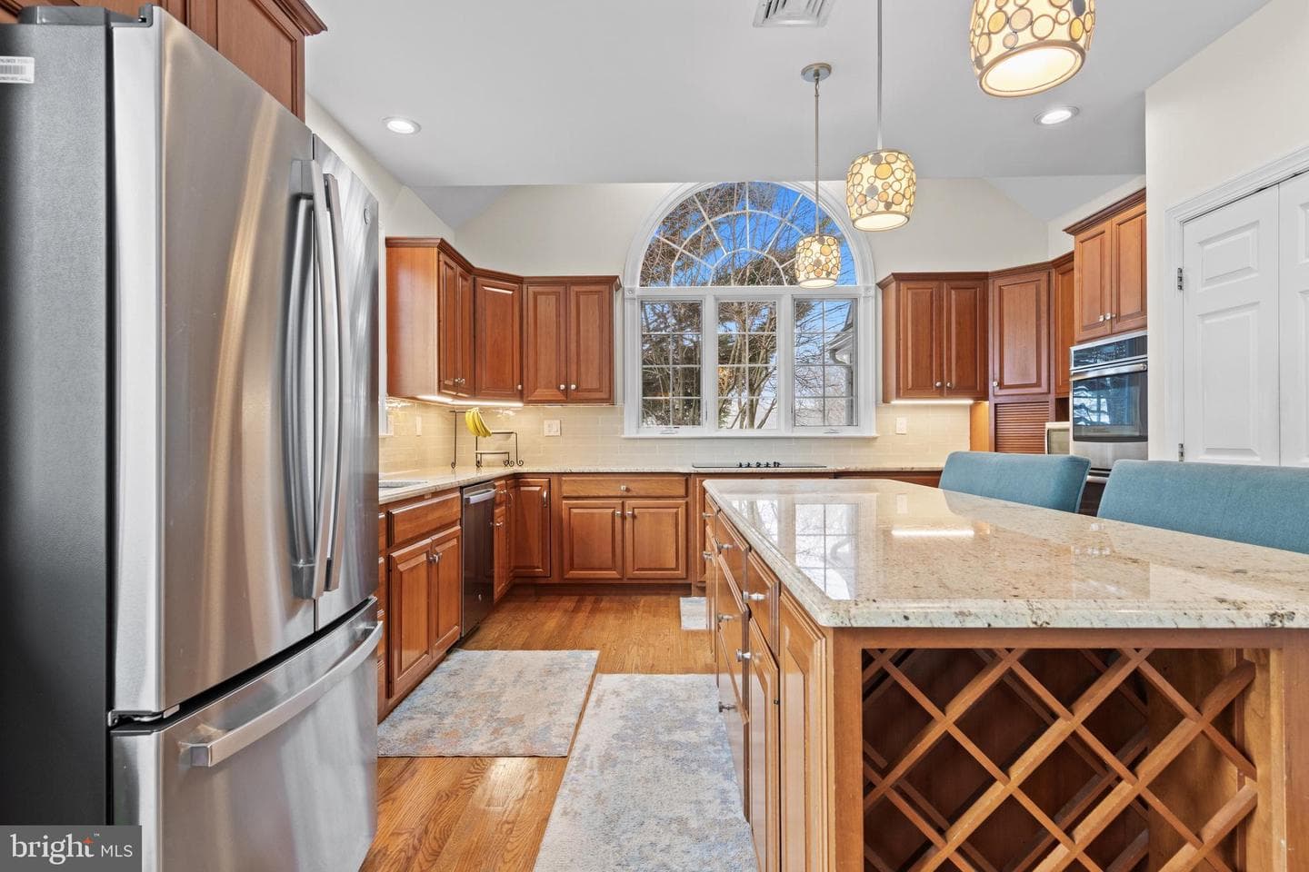825 Bainbridge Drive photo 34