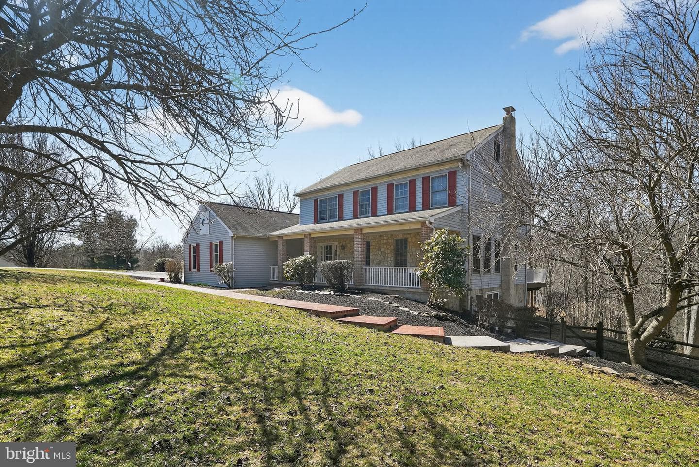 129 Freedom Valley Circle photo 2