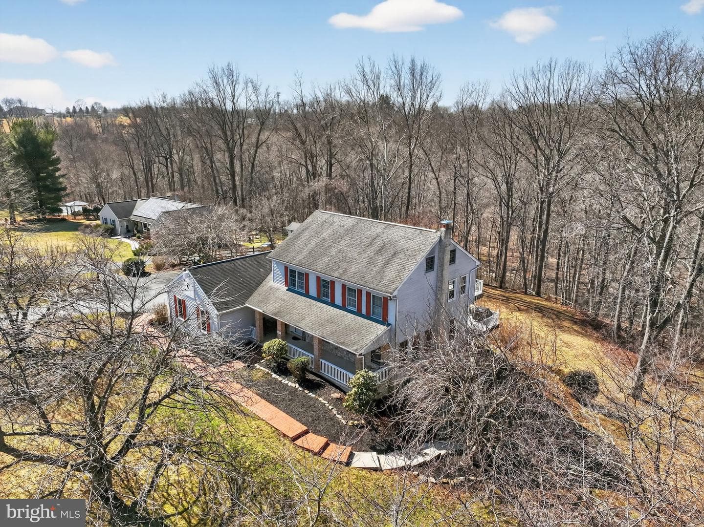 129 Freedom Valley Circle photo 4