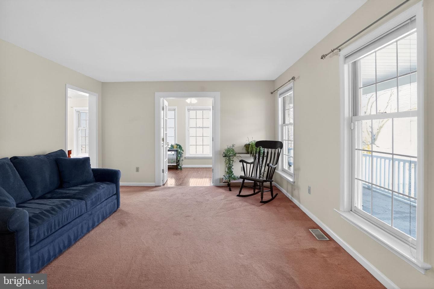 129 Freedom Valley Circle photo 7