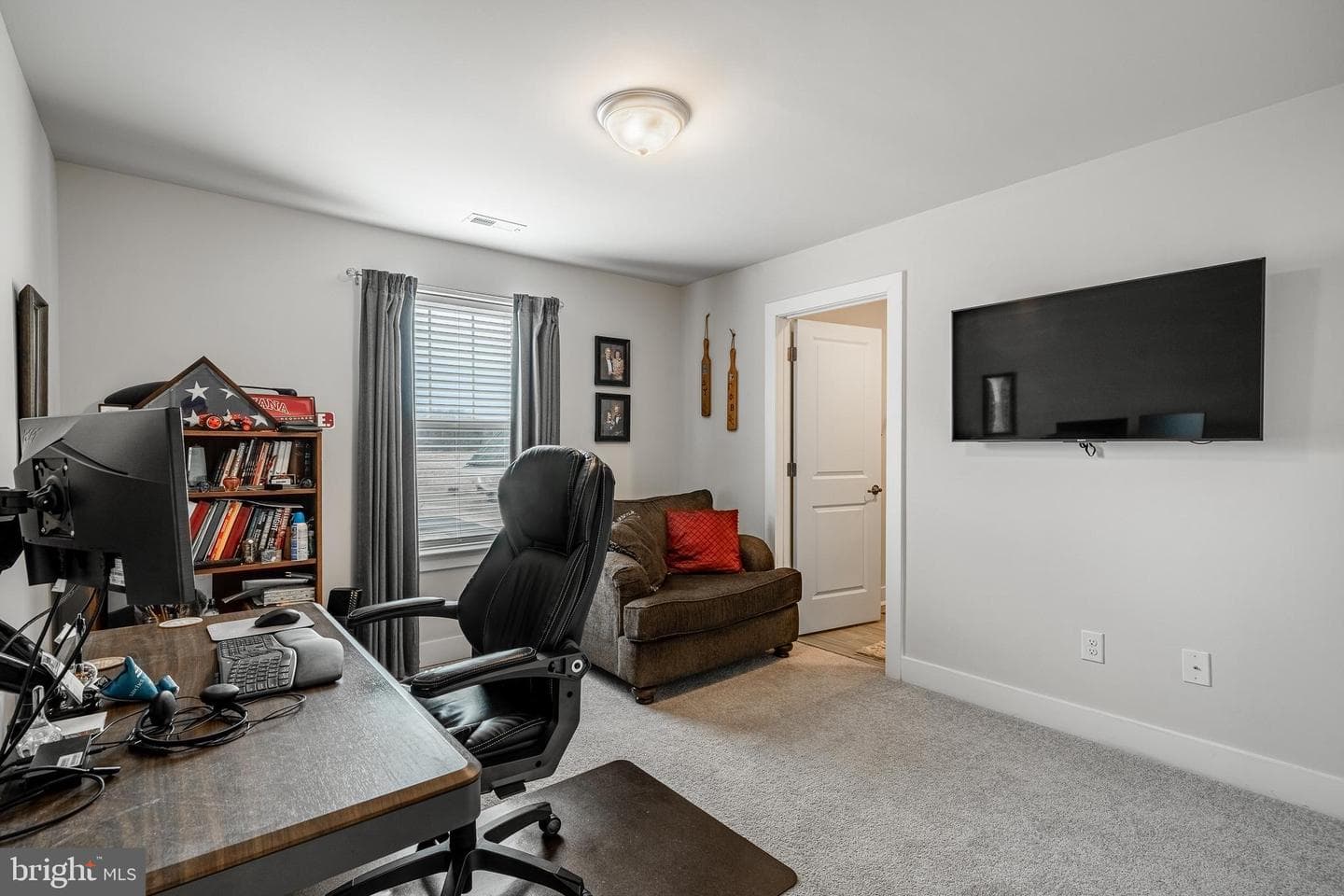 132 Violet Way photo 41