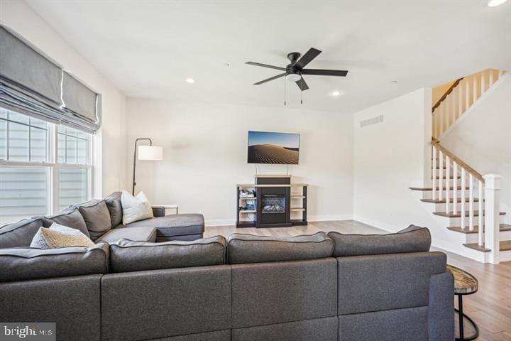 41 Midsummer Drive photo 8