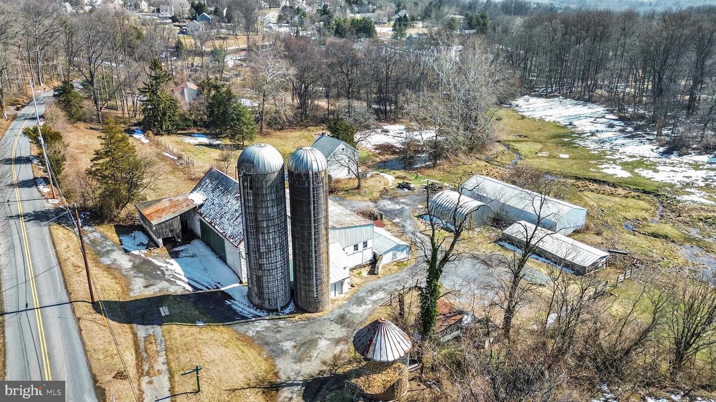 1250 New Philadelphia Road photo 19