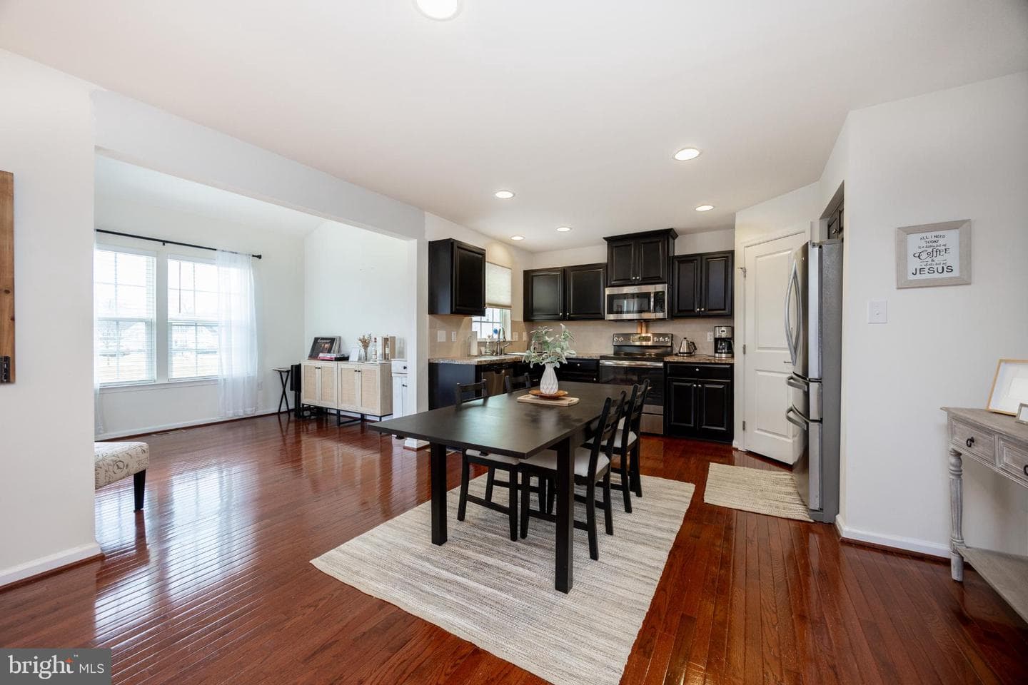 401 Brickus Circle photo 4