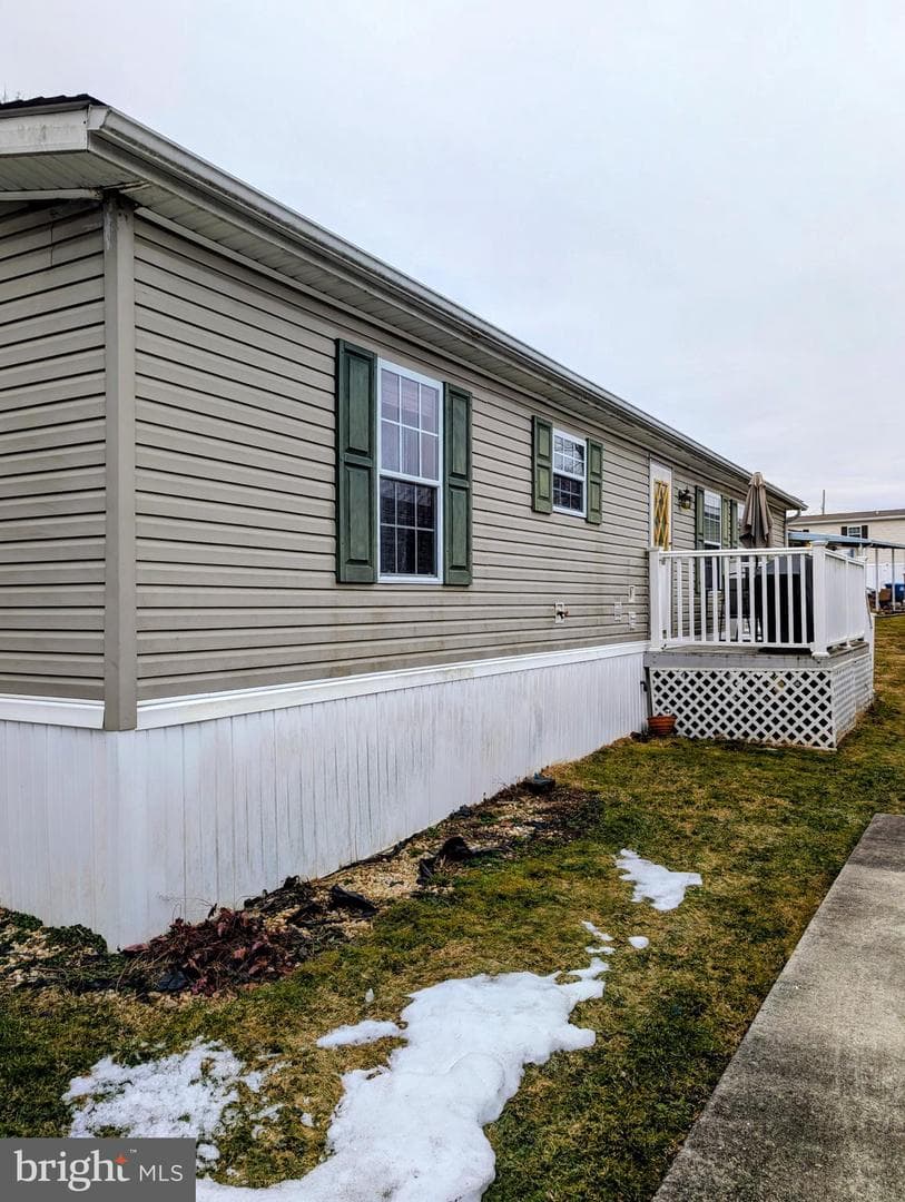140 Grant Avenue photo 2