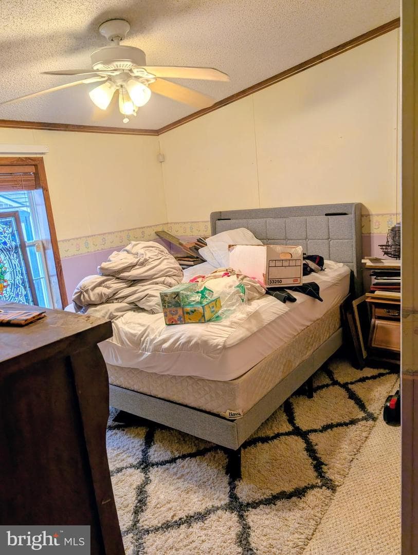 140 Grant Avenue photo 9