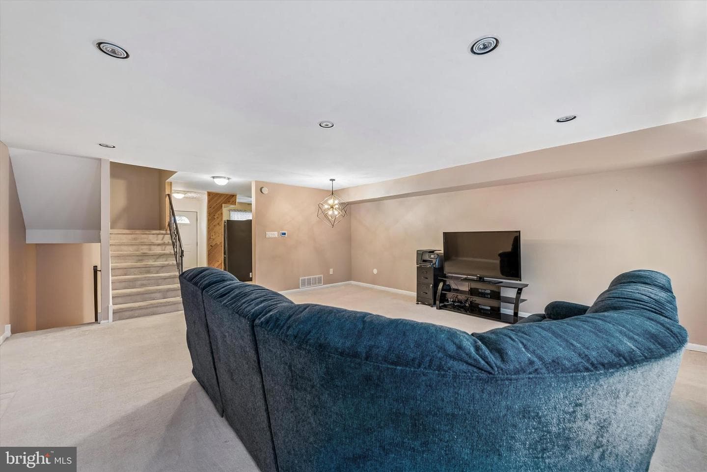 141 Ascot Court #26 photo 11