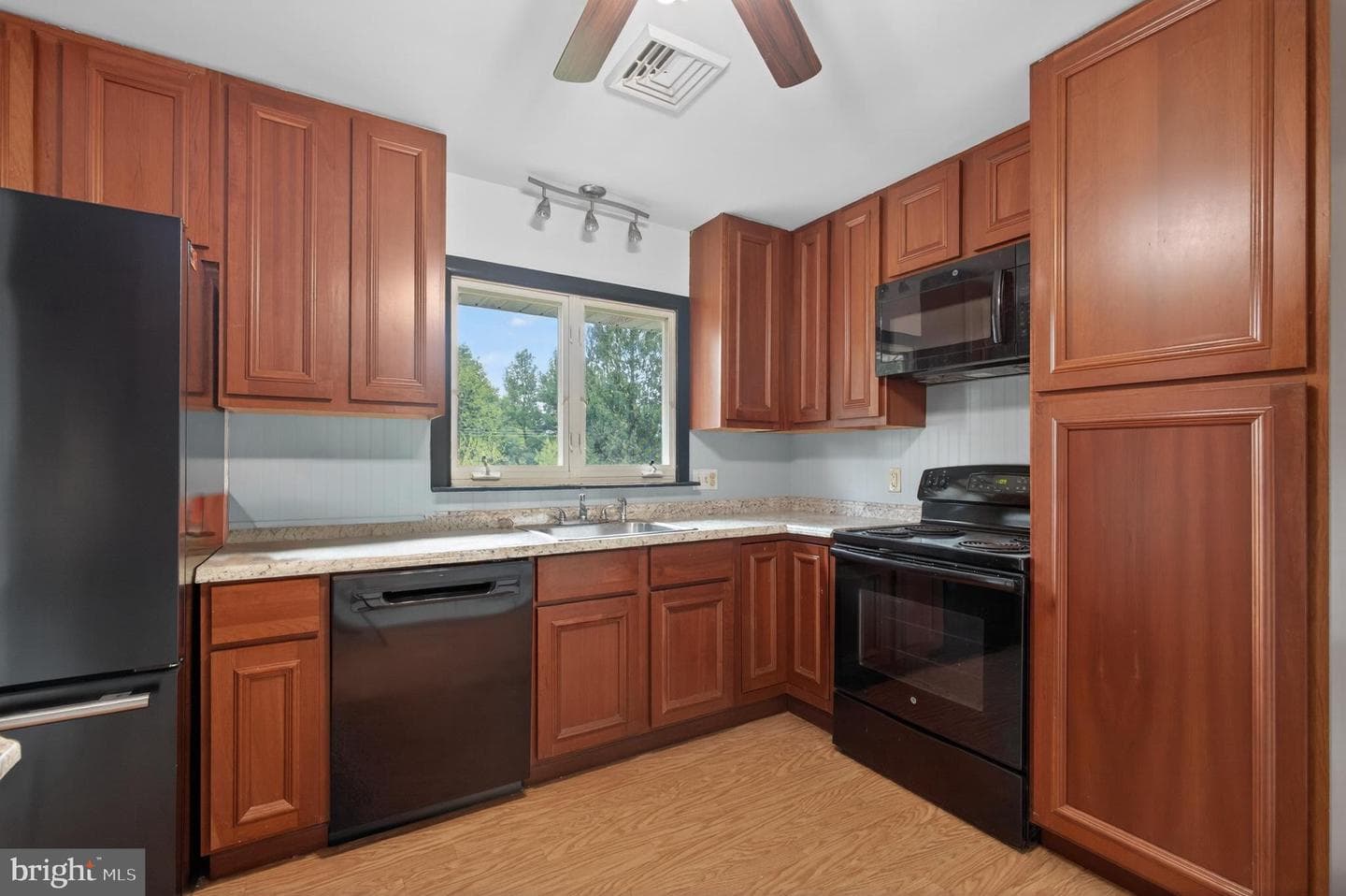1234 S Hanover Street photo 6
