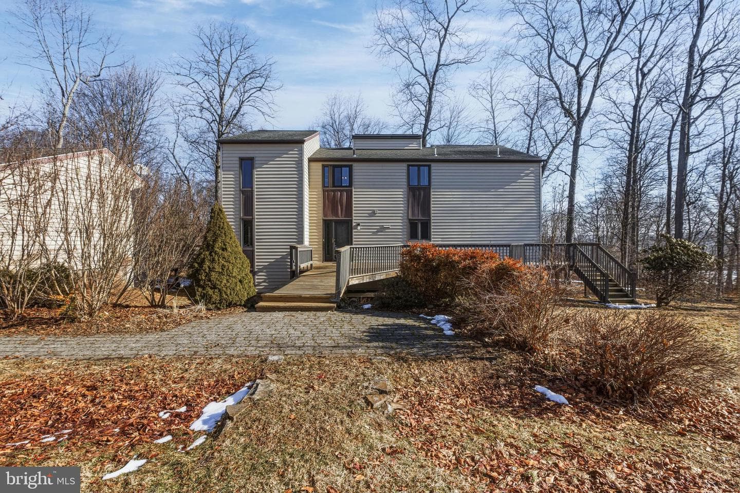 1072 Forest Road photo 88