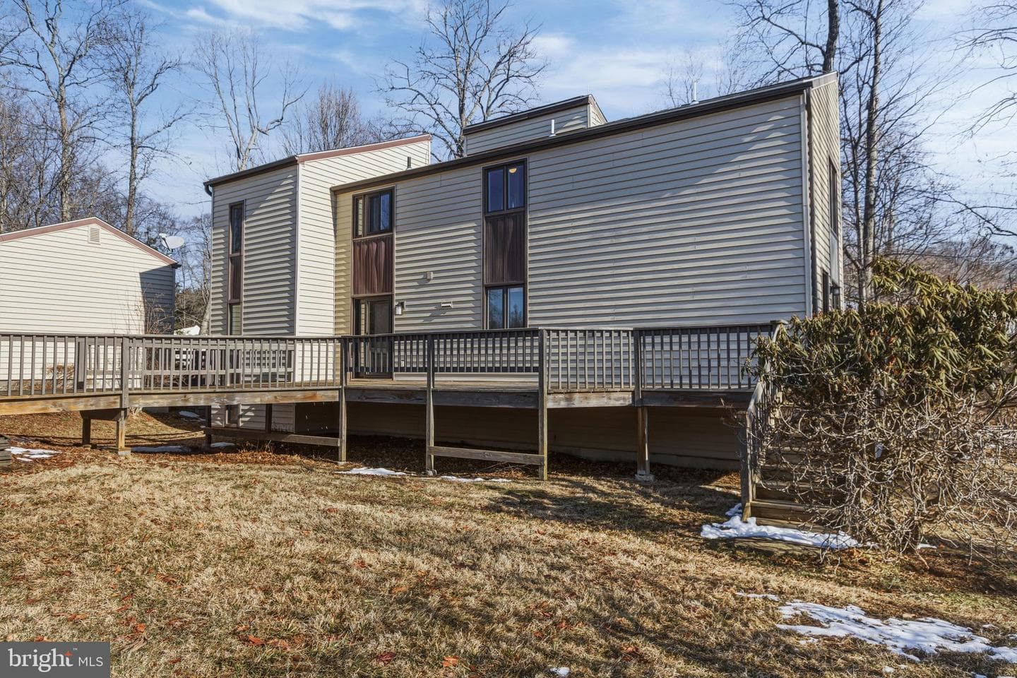 1072 Forest Road photo 90