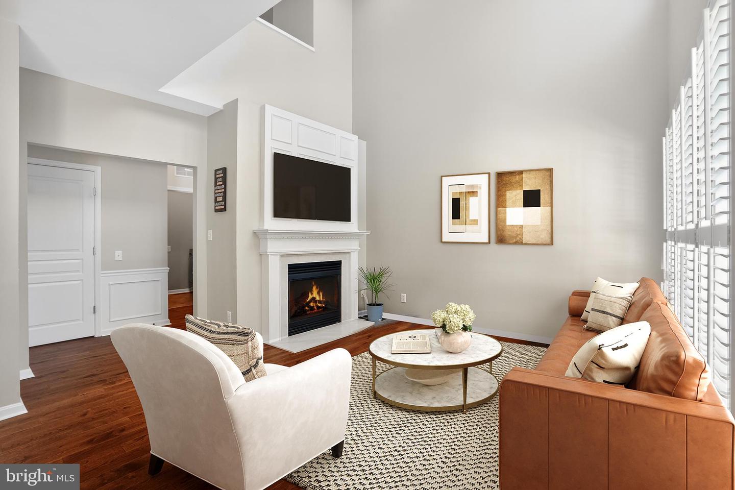 694 Churchill Road photo 5