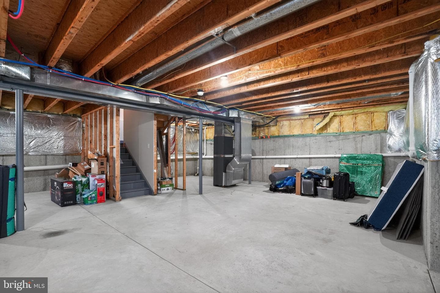694 Churchill Road photo 52