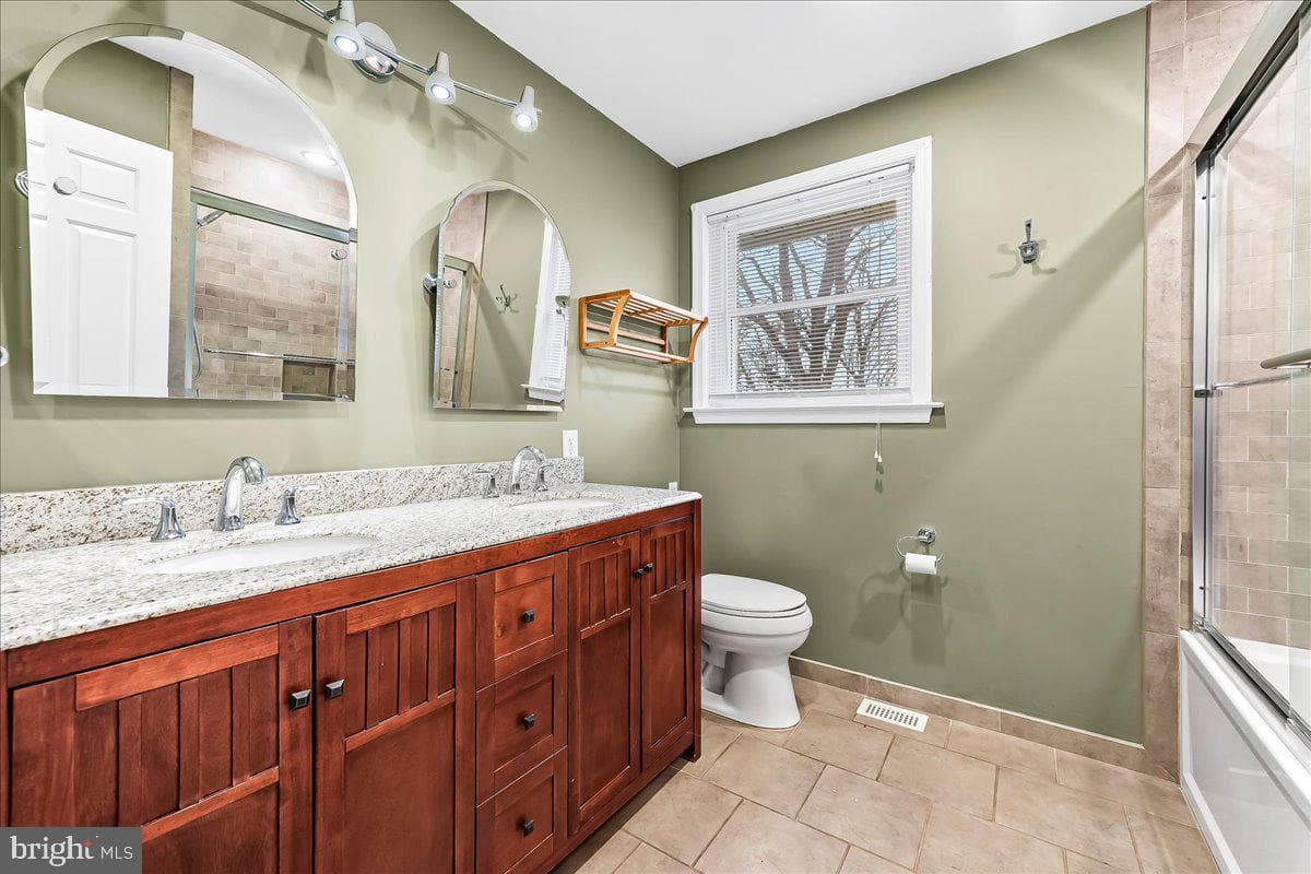 720 Brainerd Road photo 37