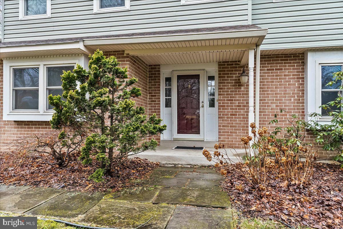 720 Brainerd Road photo 5