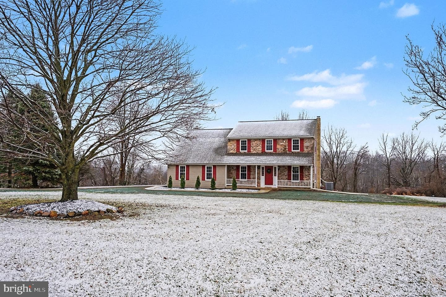 111 Freedom Valley Circle photo 4