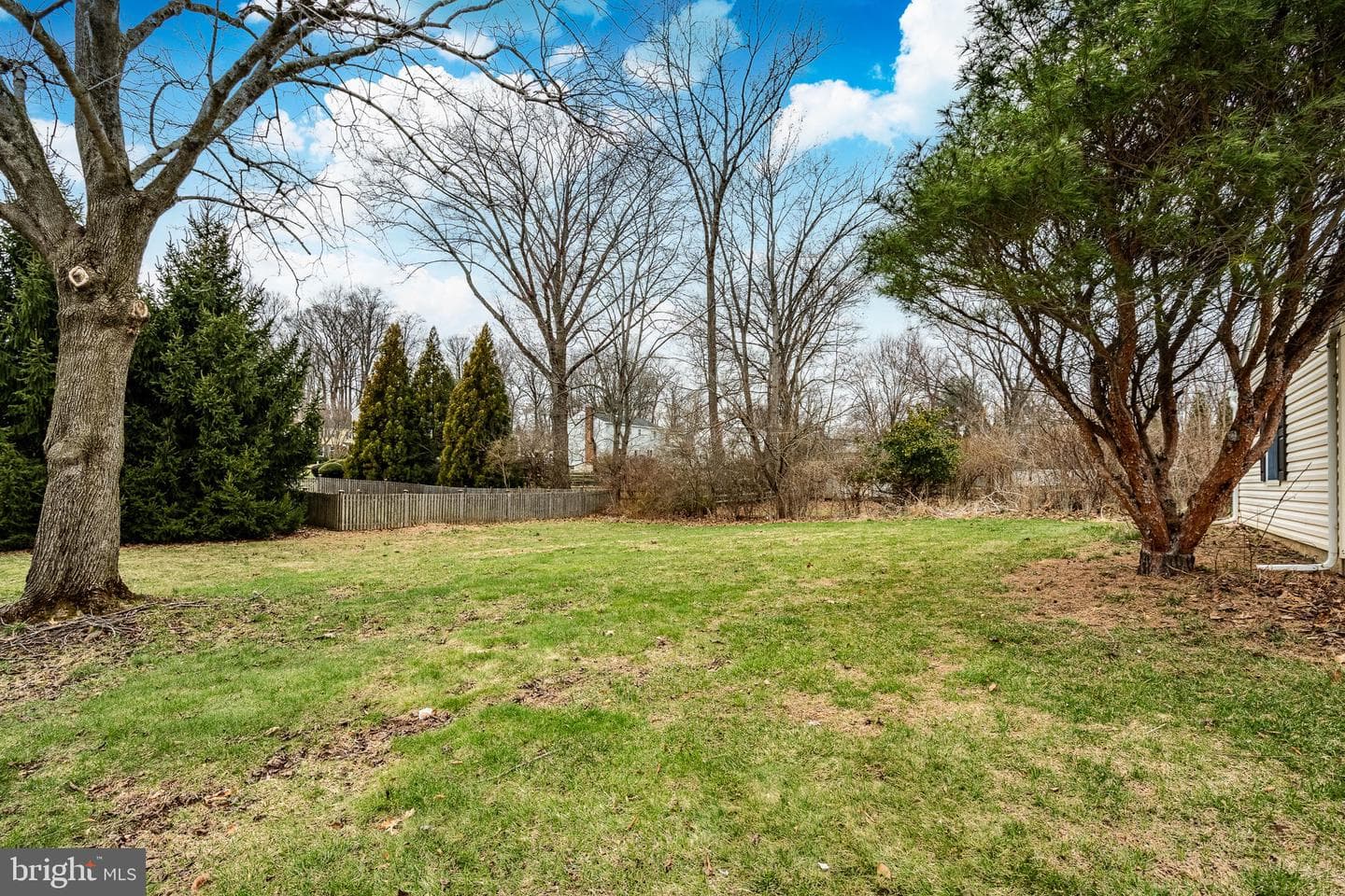 1223 Hawthorne Lane photo 49