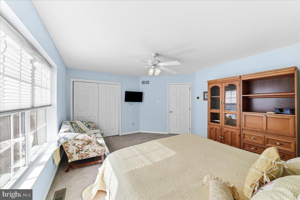 403 Winterberry Drive photo 30