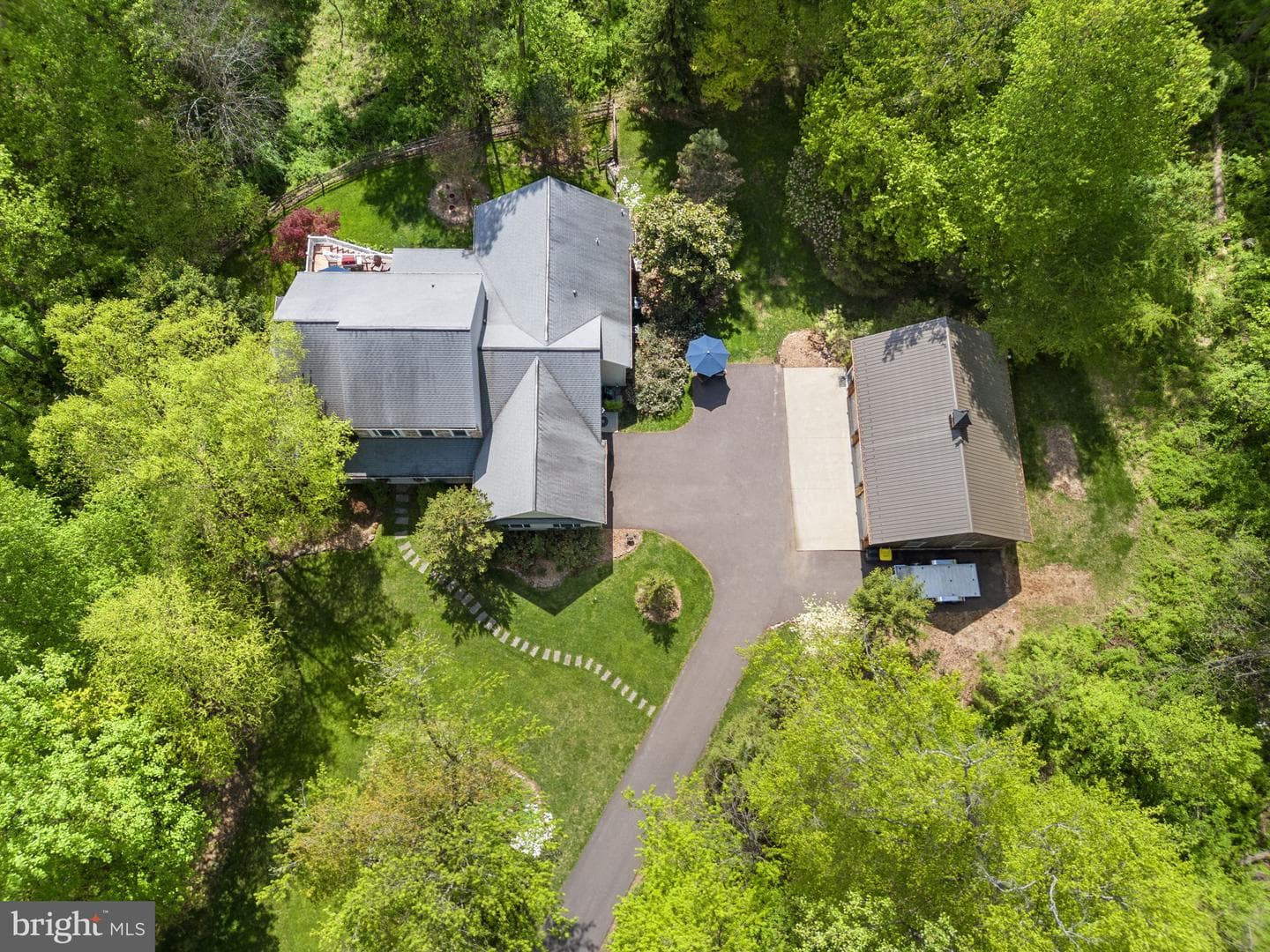 2881 Chestnut Hill Road photo 37