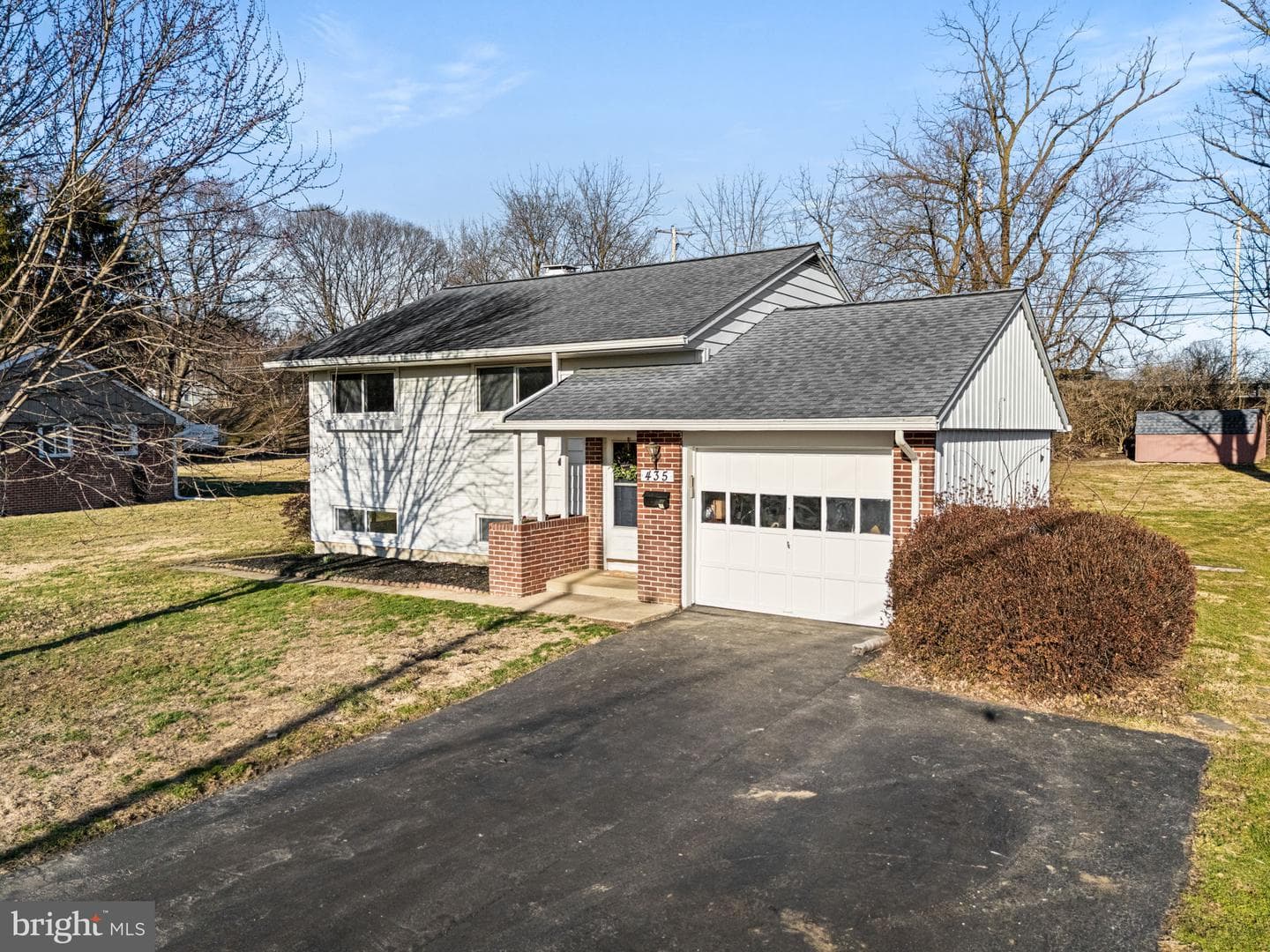 435 Chesterfield Drive photo 32