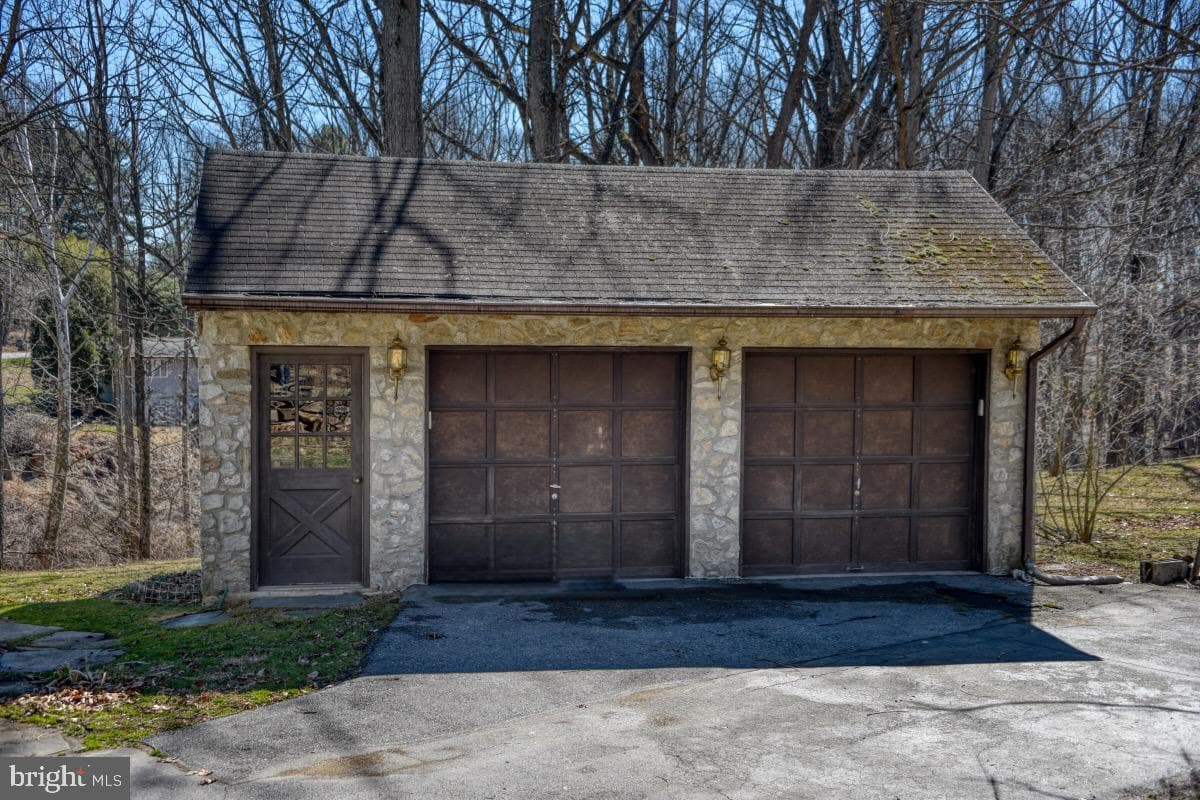 650 Spruce Drive photo 38