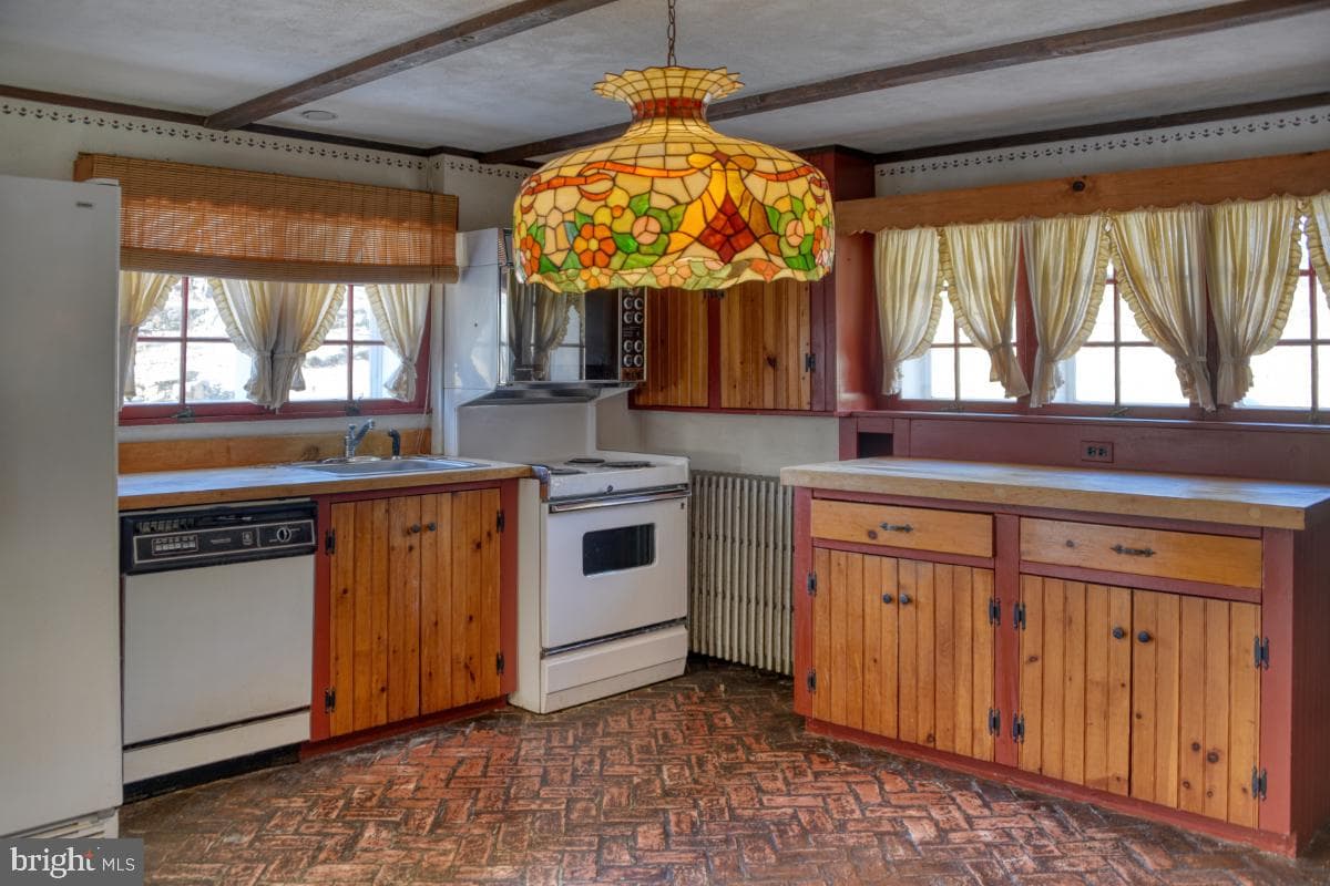 650 Spruce Drive photo 8
