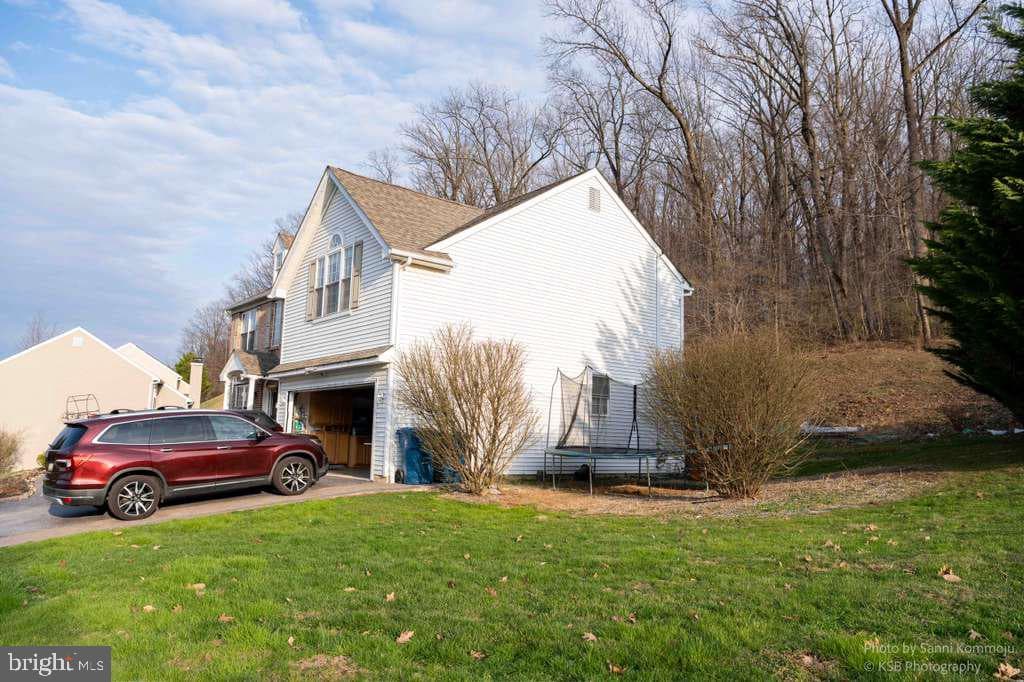 798 Southwind Lane photo 4