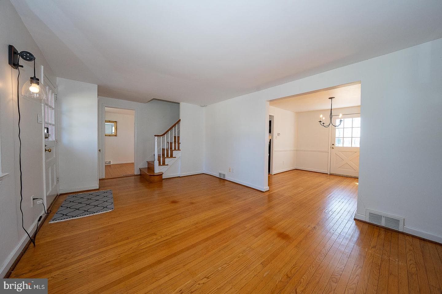 128 Homestead Road photo 5