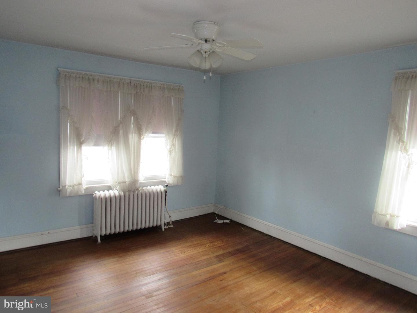 136 4th Avenue photo 17