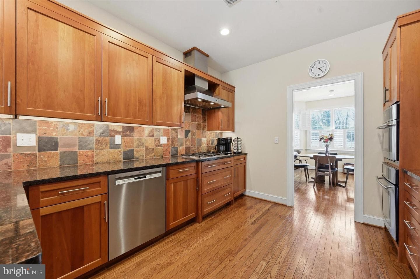 212 Cambridge Chase #13 photo 6