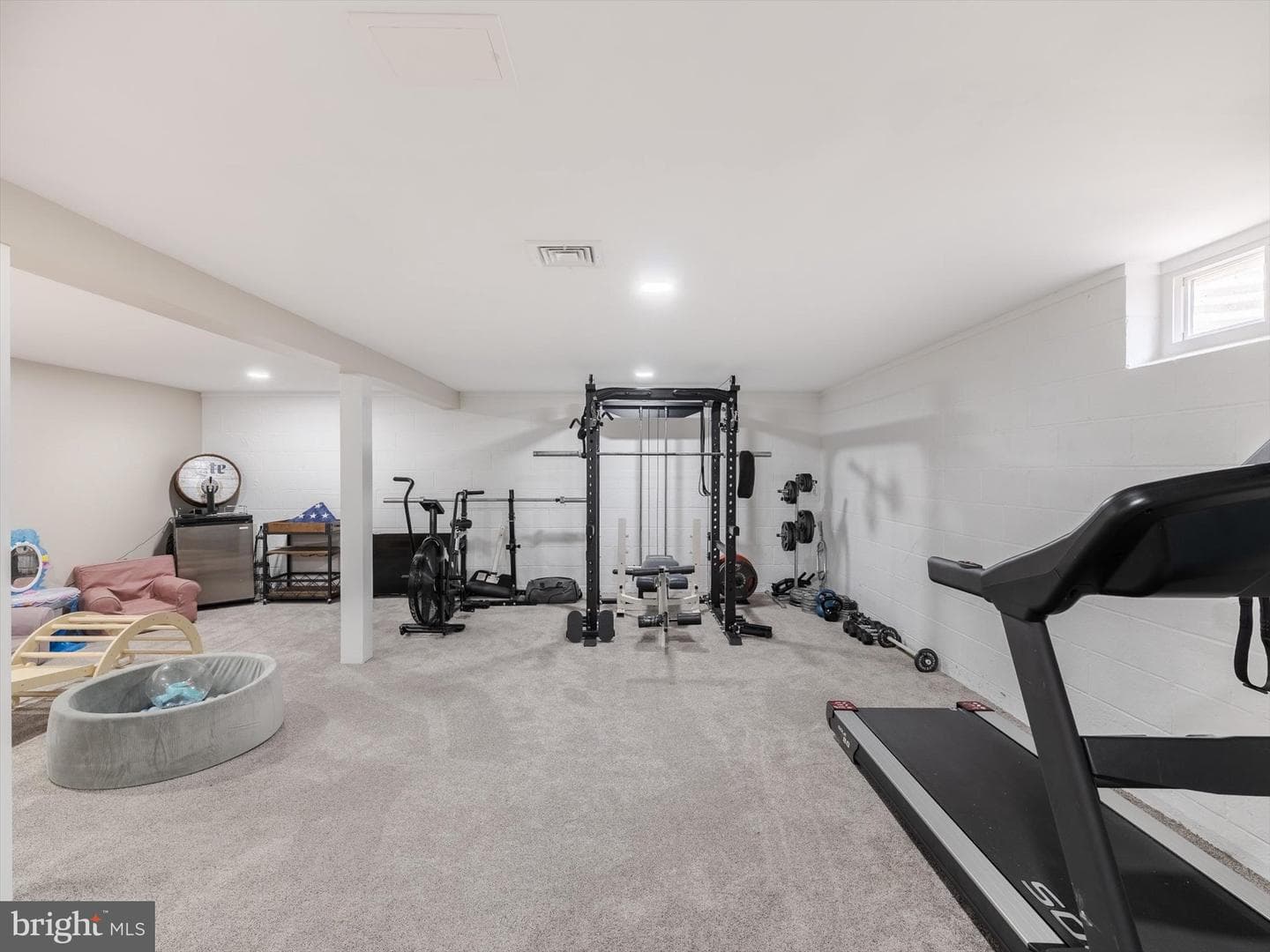 1185 Woodward Drive photo 40