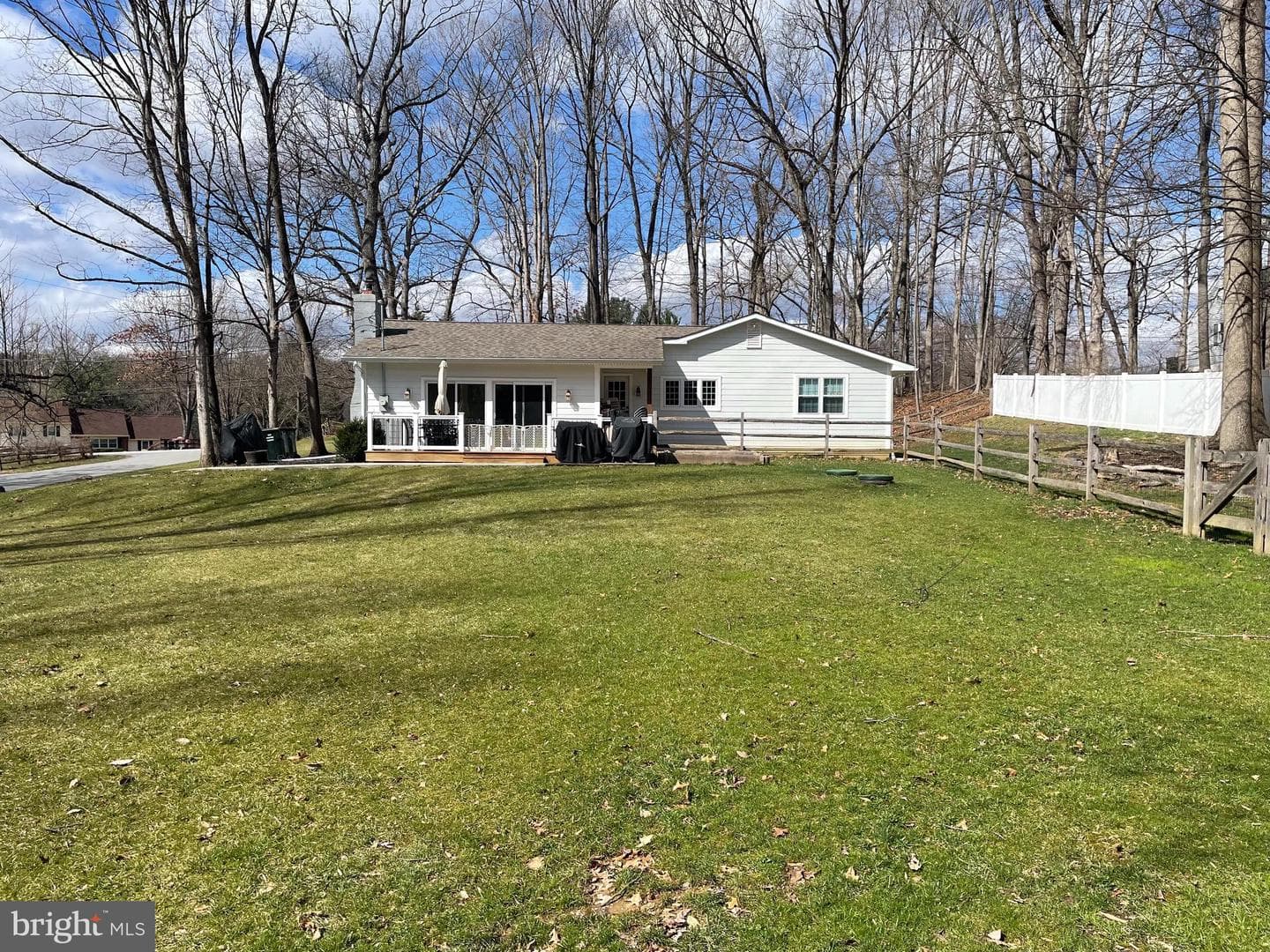 1185 Woodward Drive photo 47