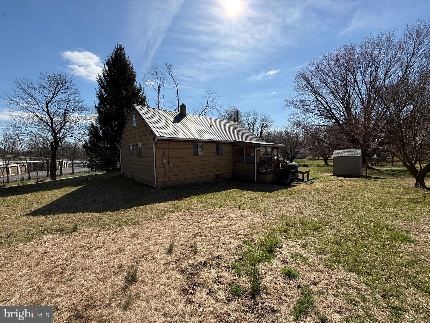 283 Kelton Road photo 4