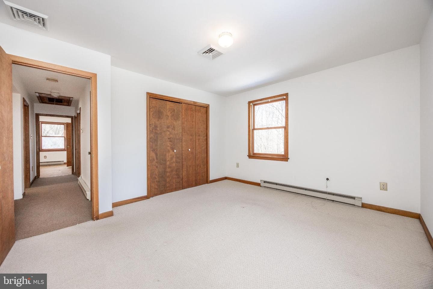 906 Heather Lane photo 19