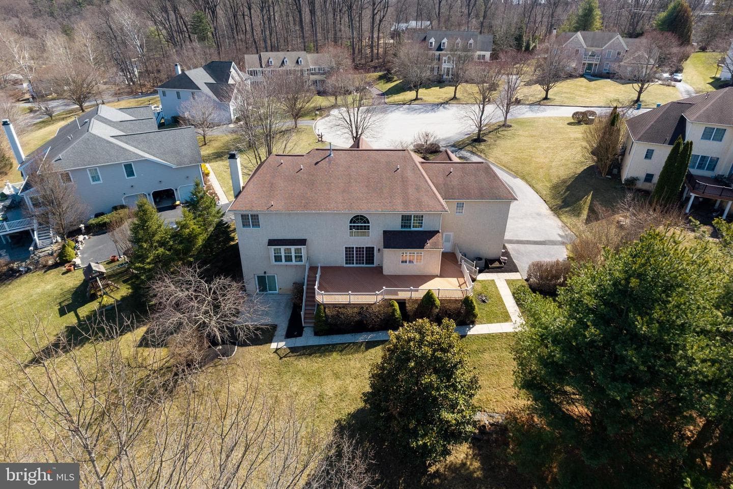 320 Tarbert Drive photo 69