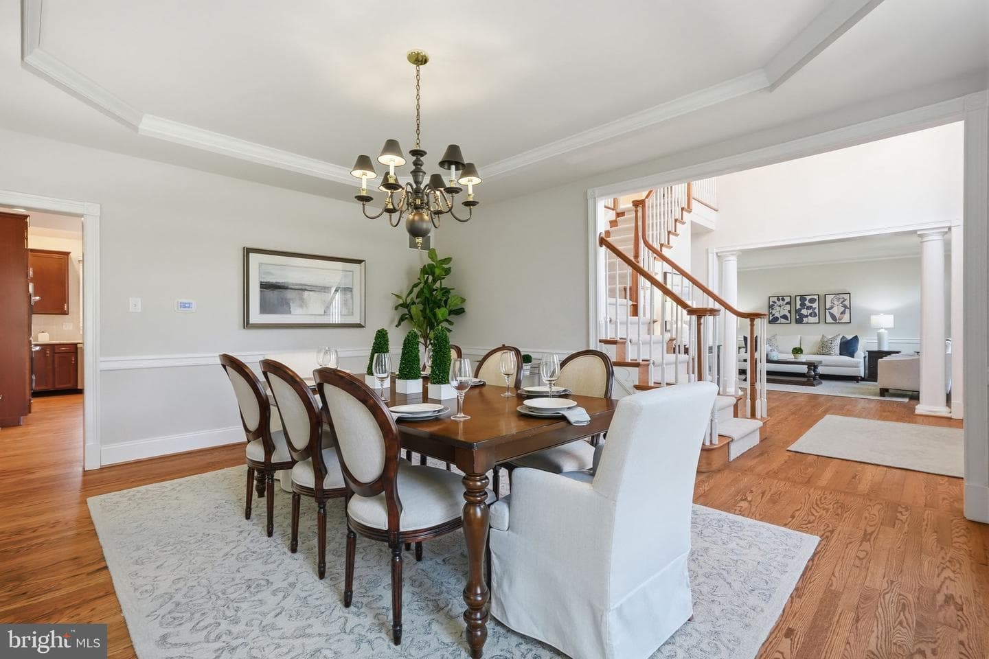 320 Tarbert Drive photo 9