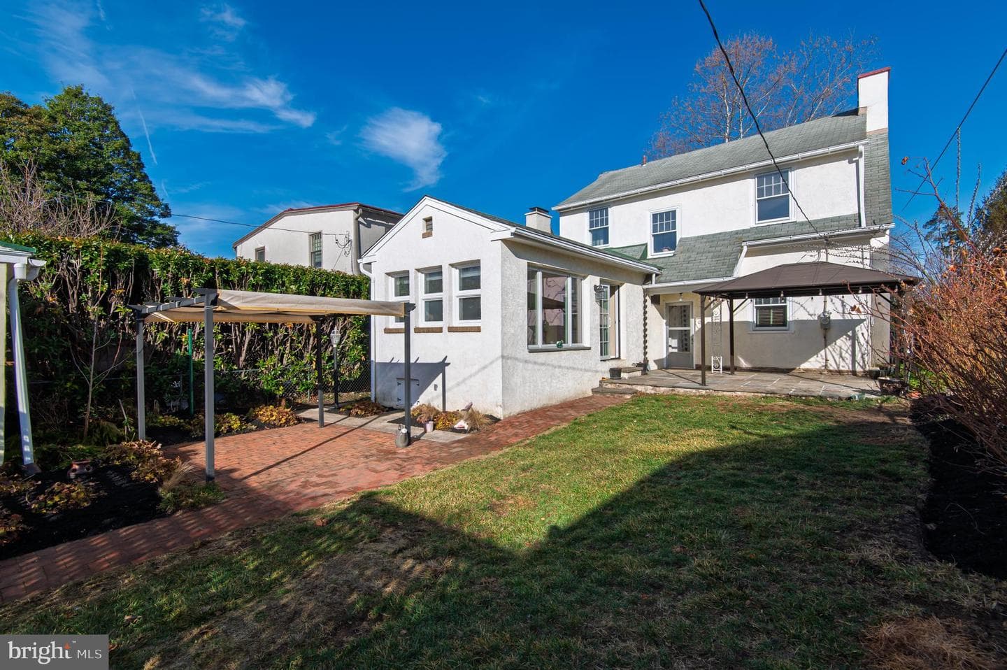 416 W Barnard Street photo 4
