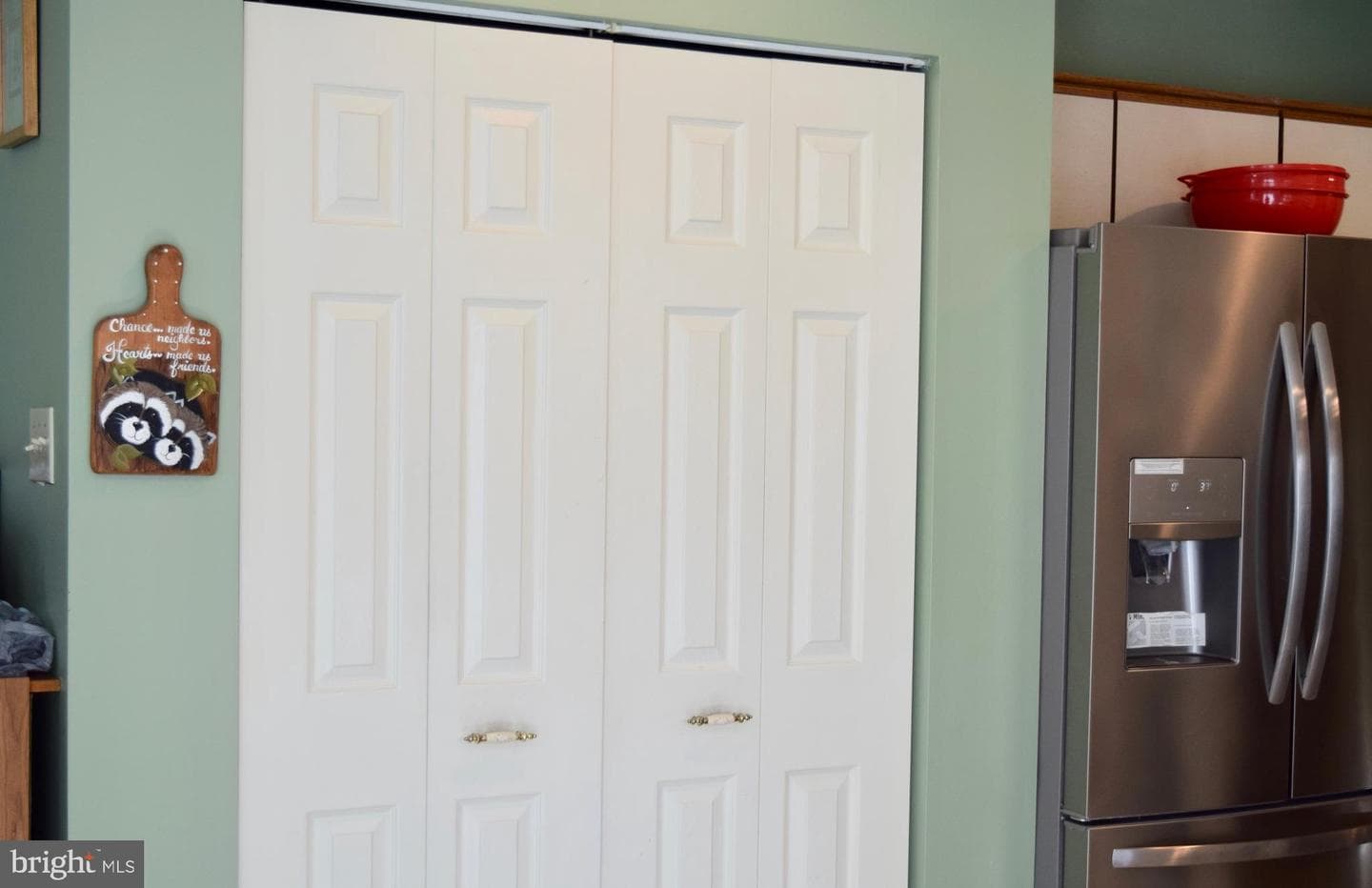 393 Clover Court photo 18