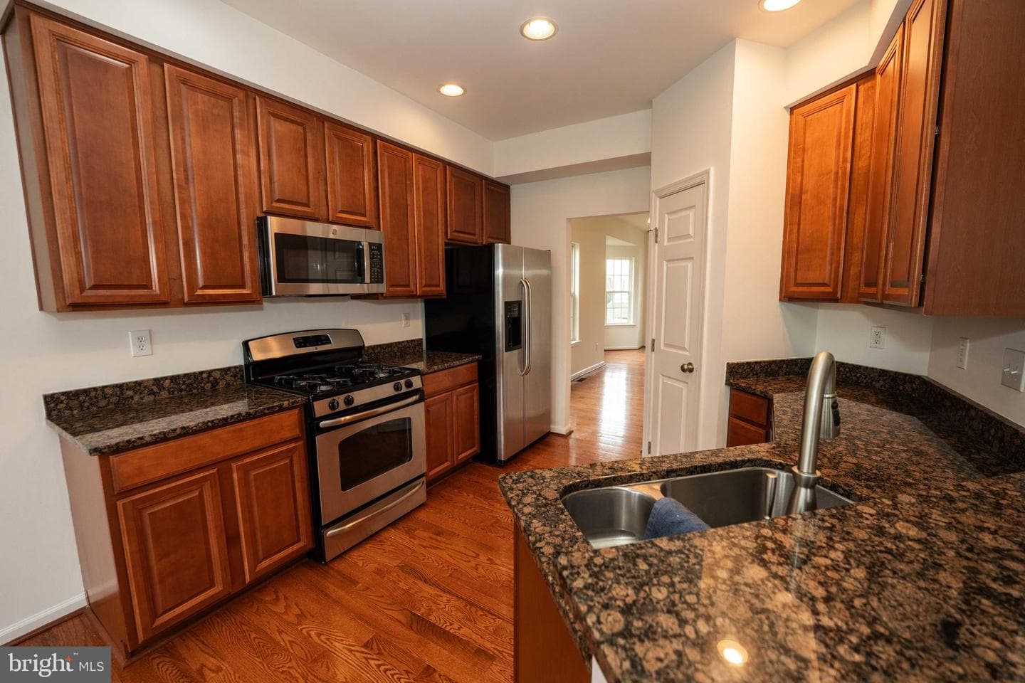 217 S Savanna Drive photo 16