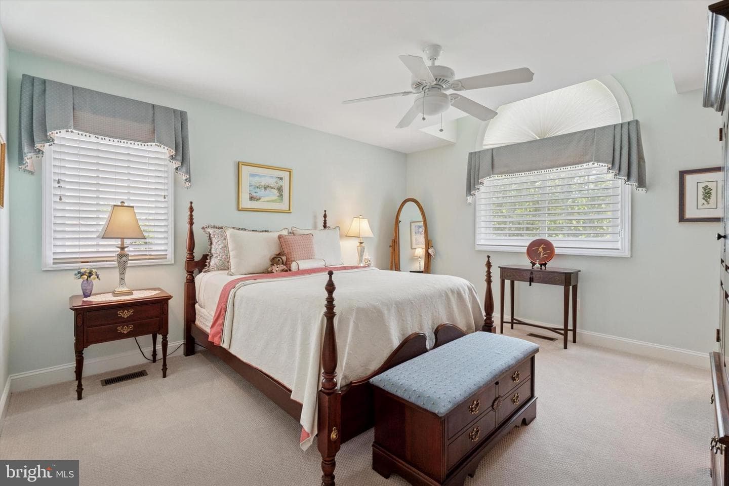 20 Dorchester Way photo 24