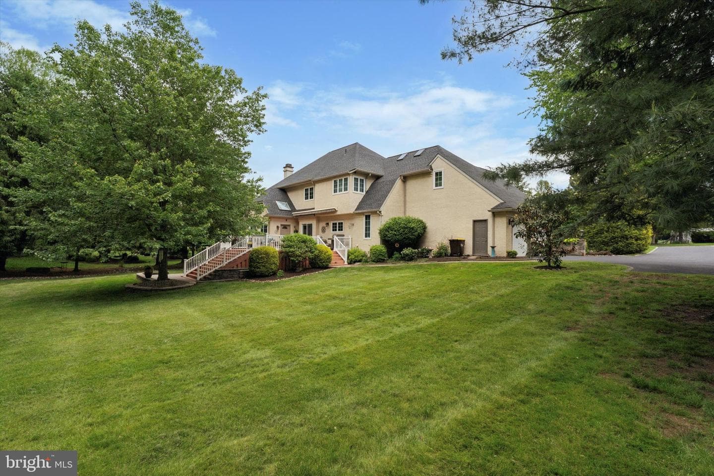20 Dorchester Way photo 33