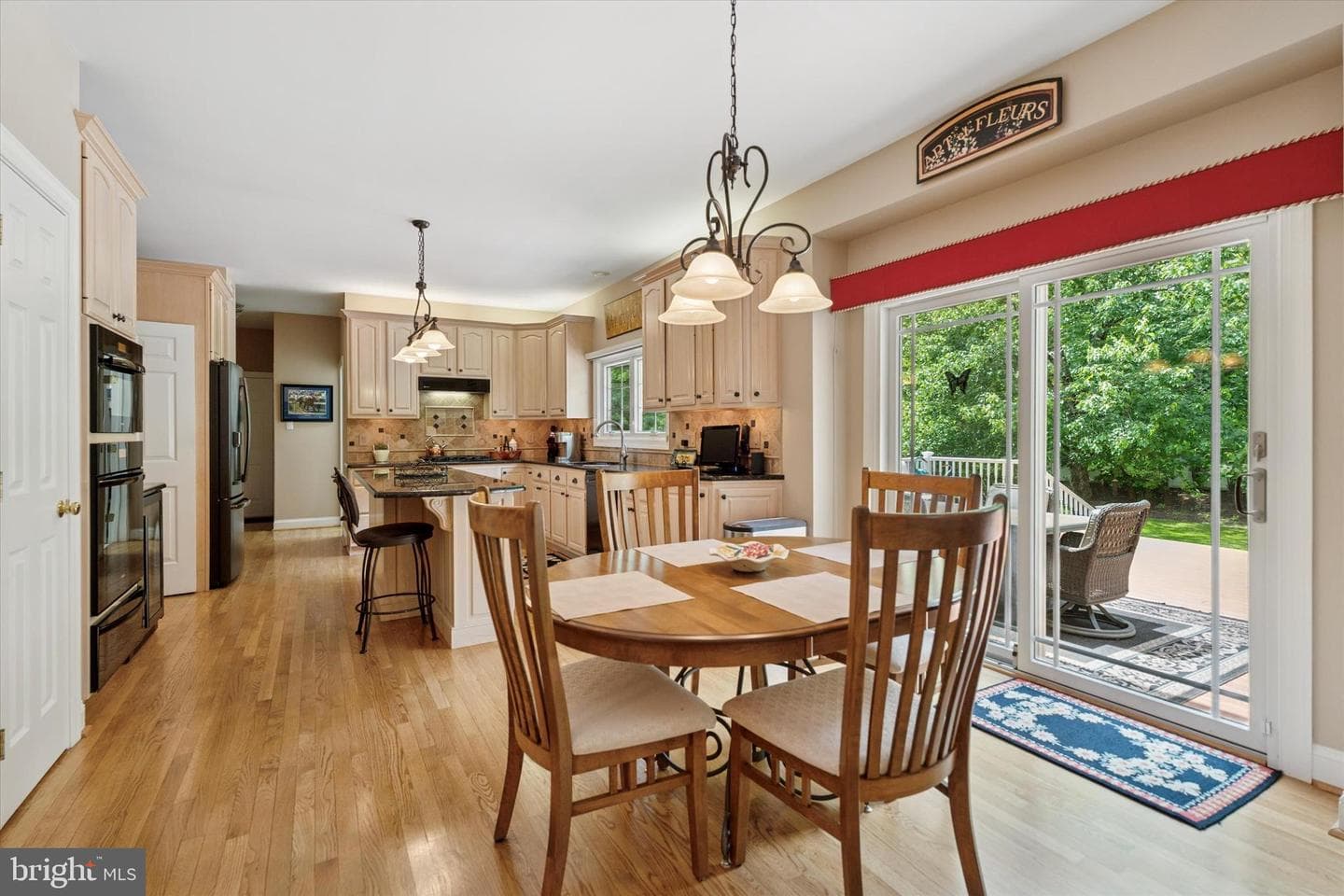 20 Dorchester Way photo 9