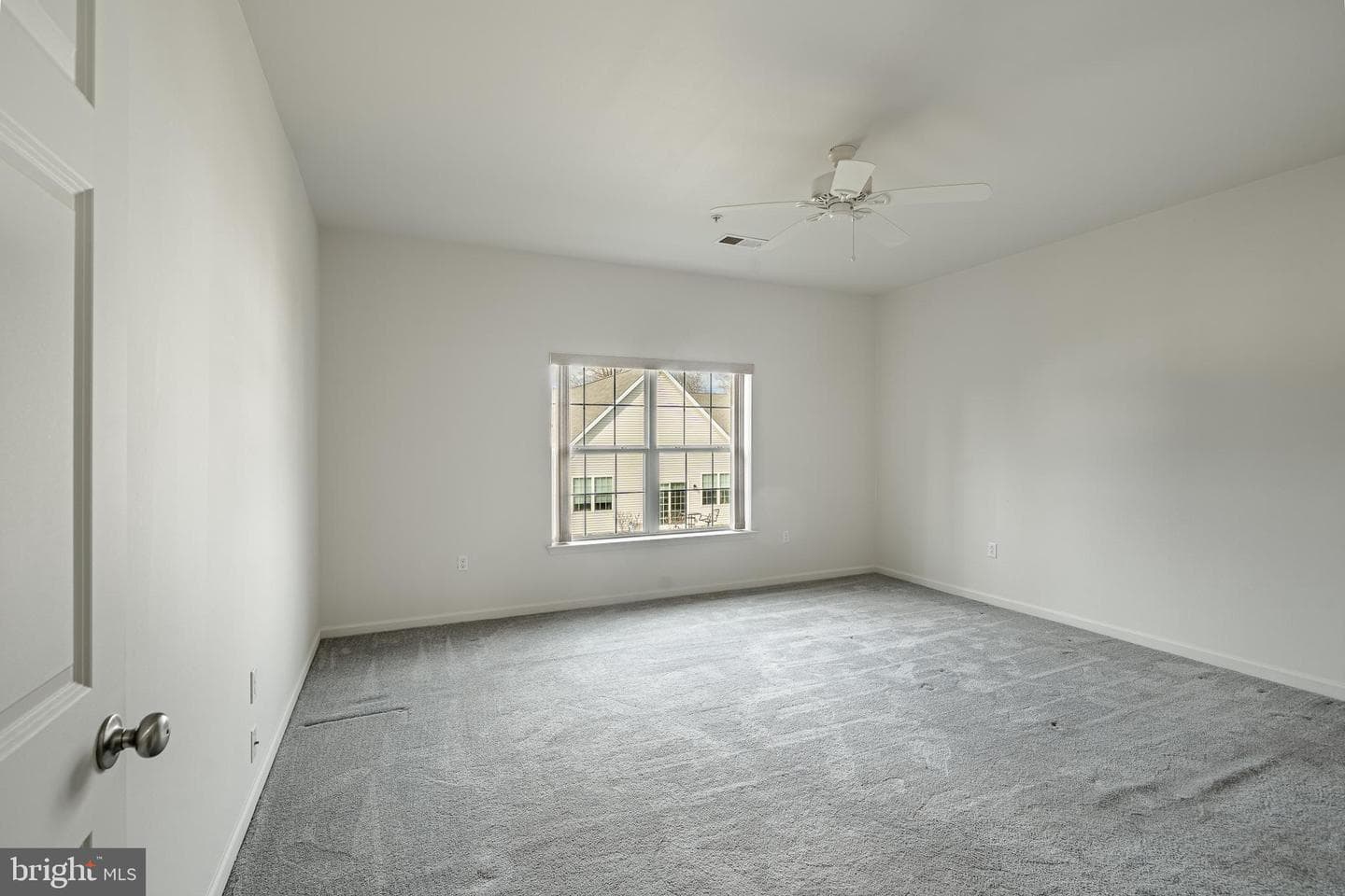215 Rose View Drive photo 18