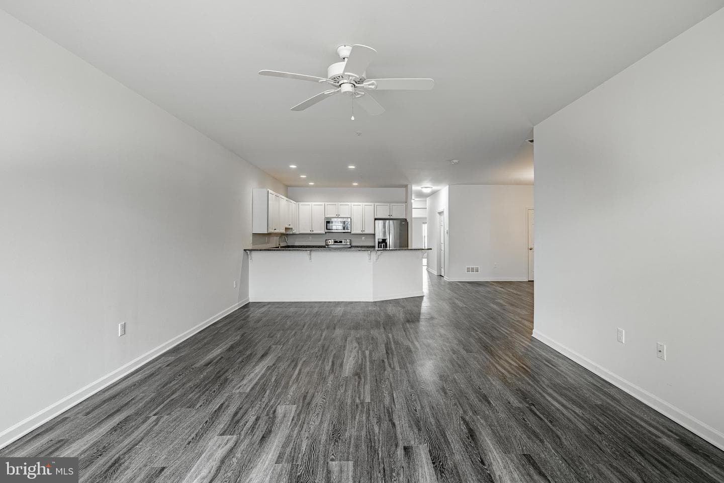215 Rose View Drive photo 3