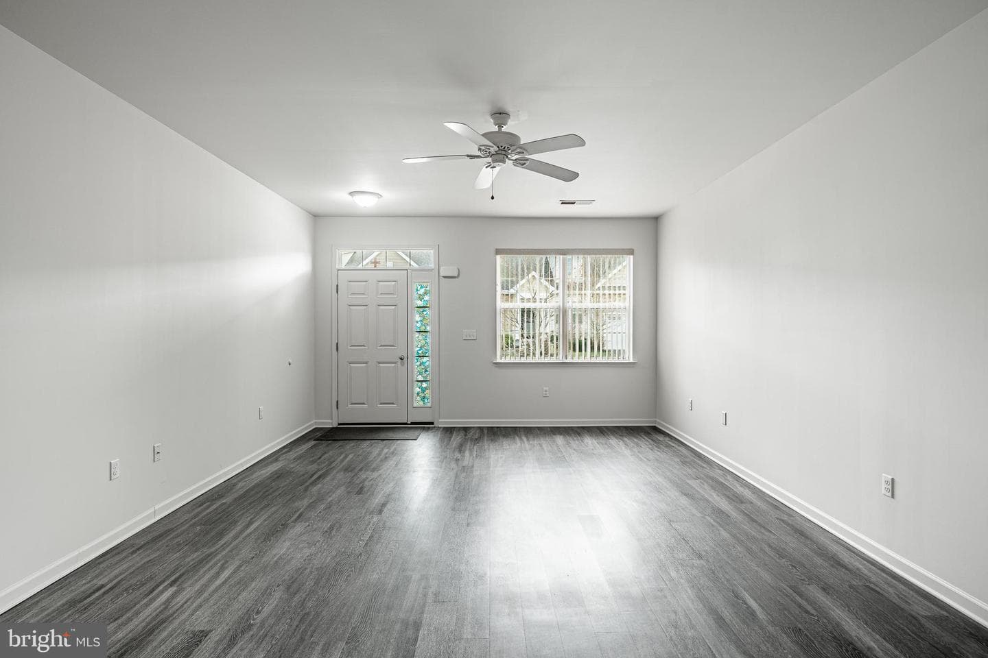 215 Rose View Drive photo 9