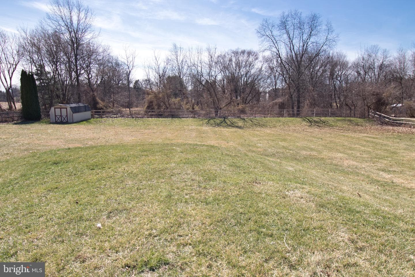 21 Meadow Lane photo 5