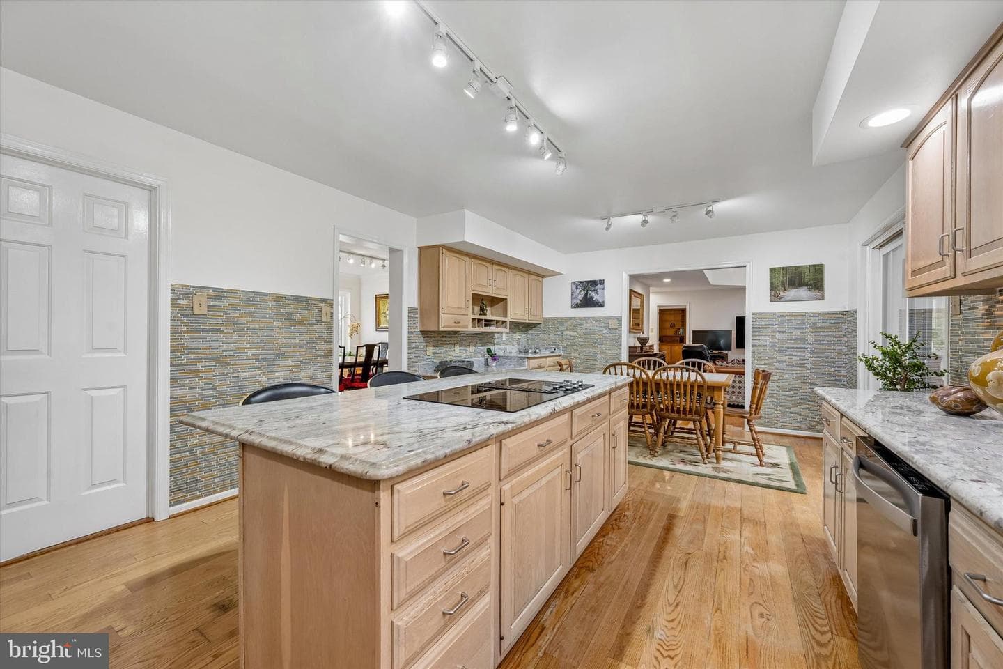 2797 Brintons Bridge Road photo 6
