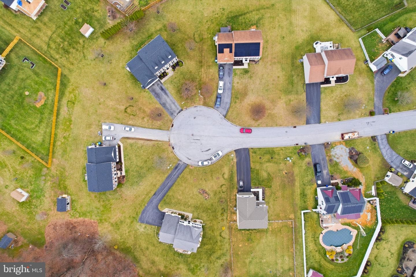 150 Durham Drive photo 50